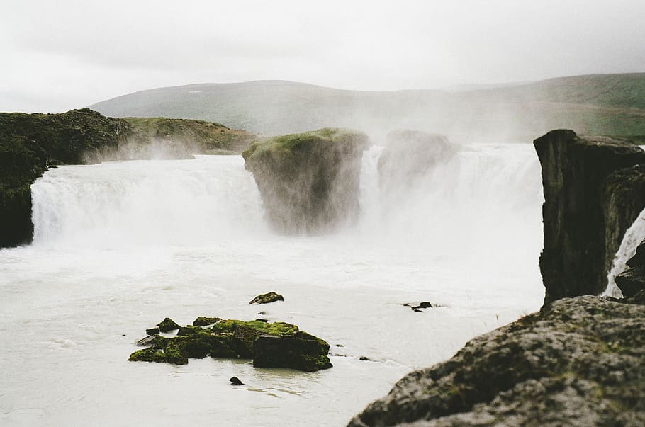 waterfalls, mist, river, stream, cliffs, rocks, mountains, hills HD wallpaper