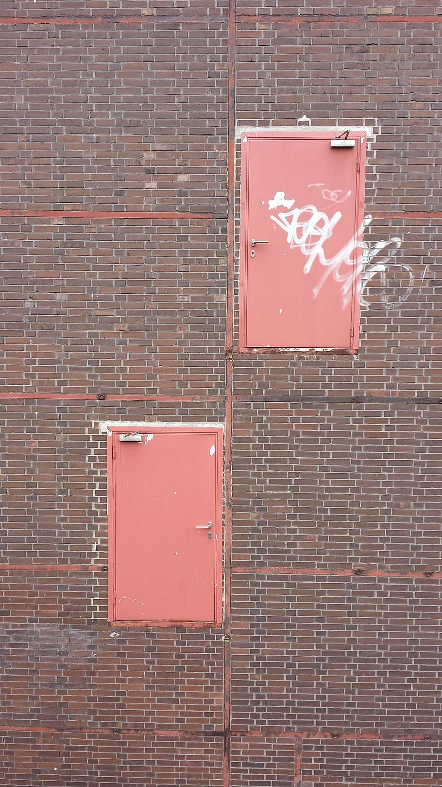 door, doors, wall, brick, dead end, red, sign, communication HD wallpaper