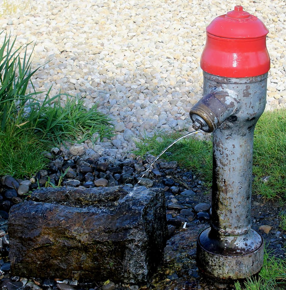 hydrant, fountain, water, flow, stone, plant, shore stones HD wallpaper