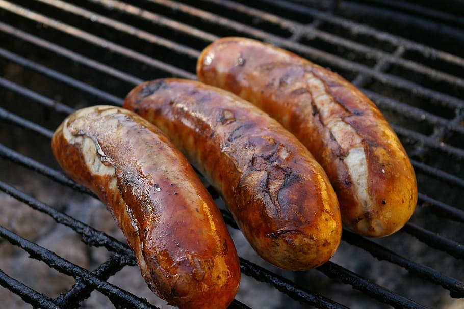 Sausage on BBQ, food/Drink, barbecue, barbeque, grill, grilling, HD wallpaper