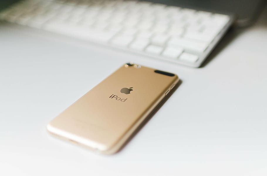 ipod 5th generation gold