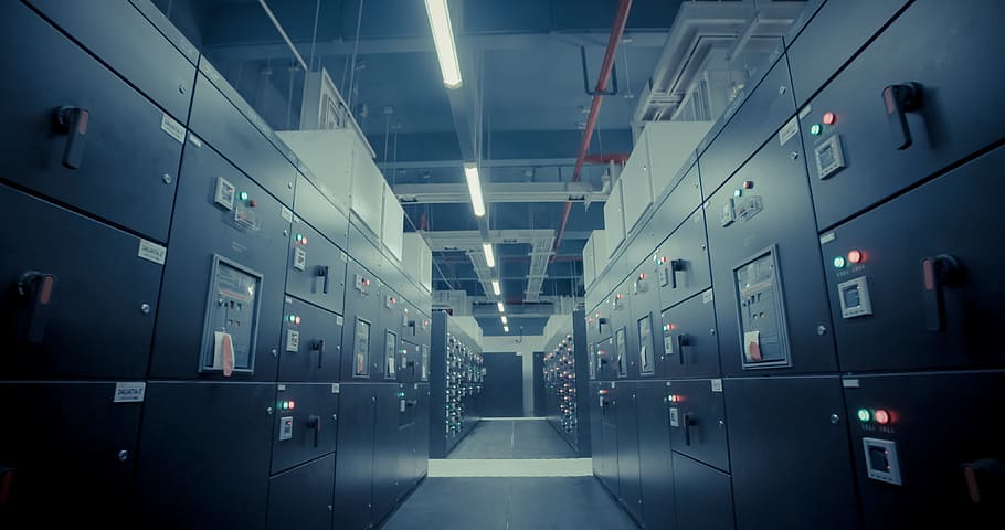 hallway photography surrounded with machines, electrical, data center, HD wallpaper