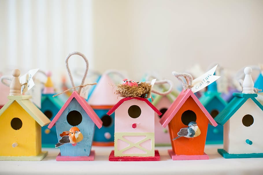assorted-color wooden birdhouses, gift, keepsakes, decoration HD wallpaper
