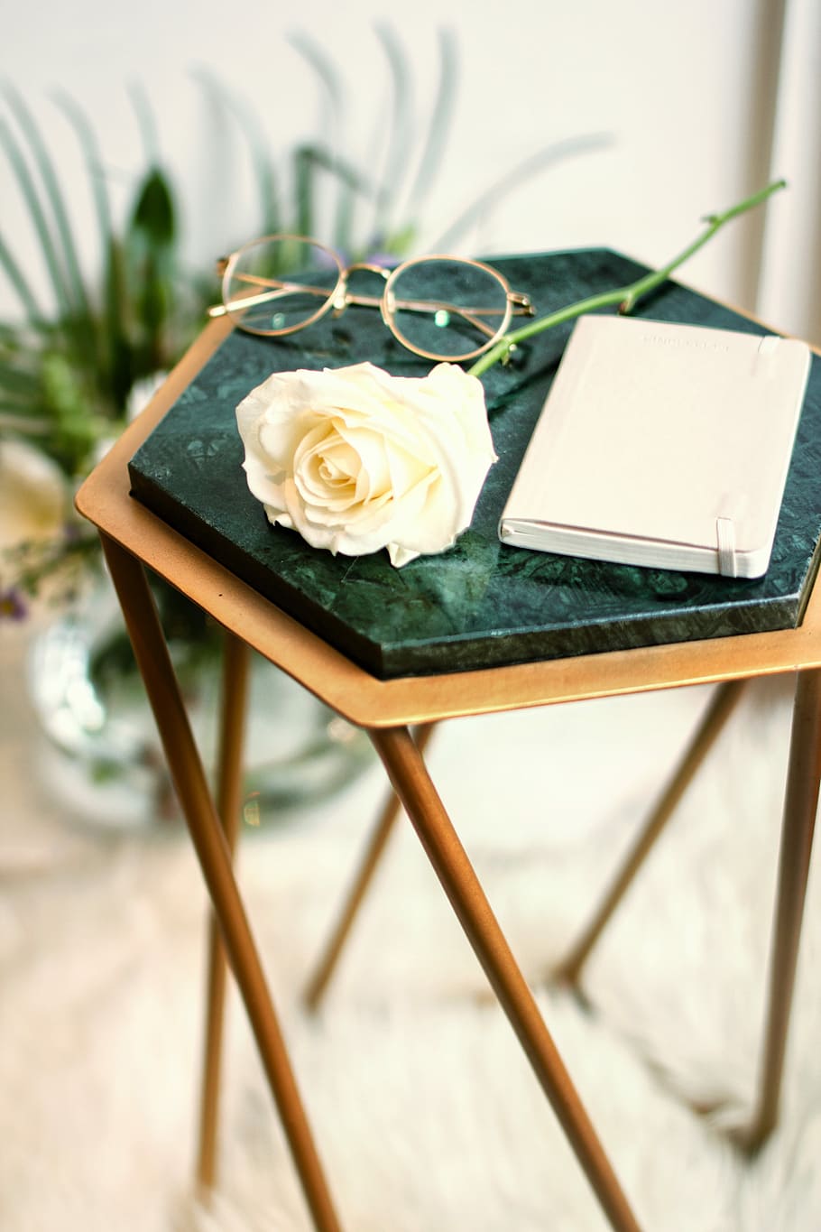 white rose on brown wooden side table, notebook, glasses, flower HD wallpaper