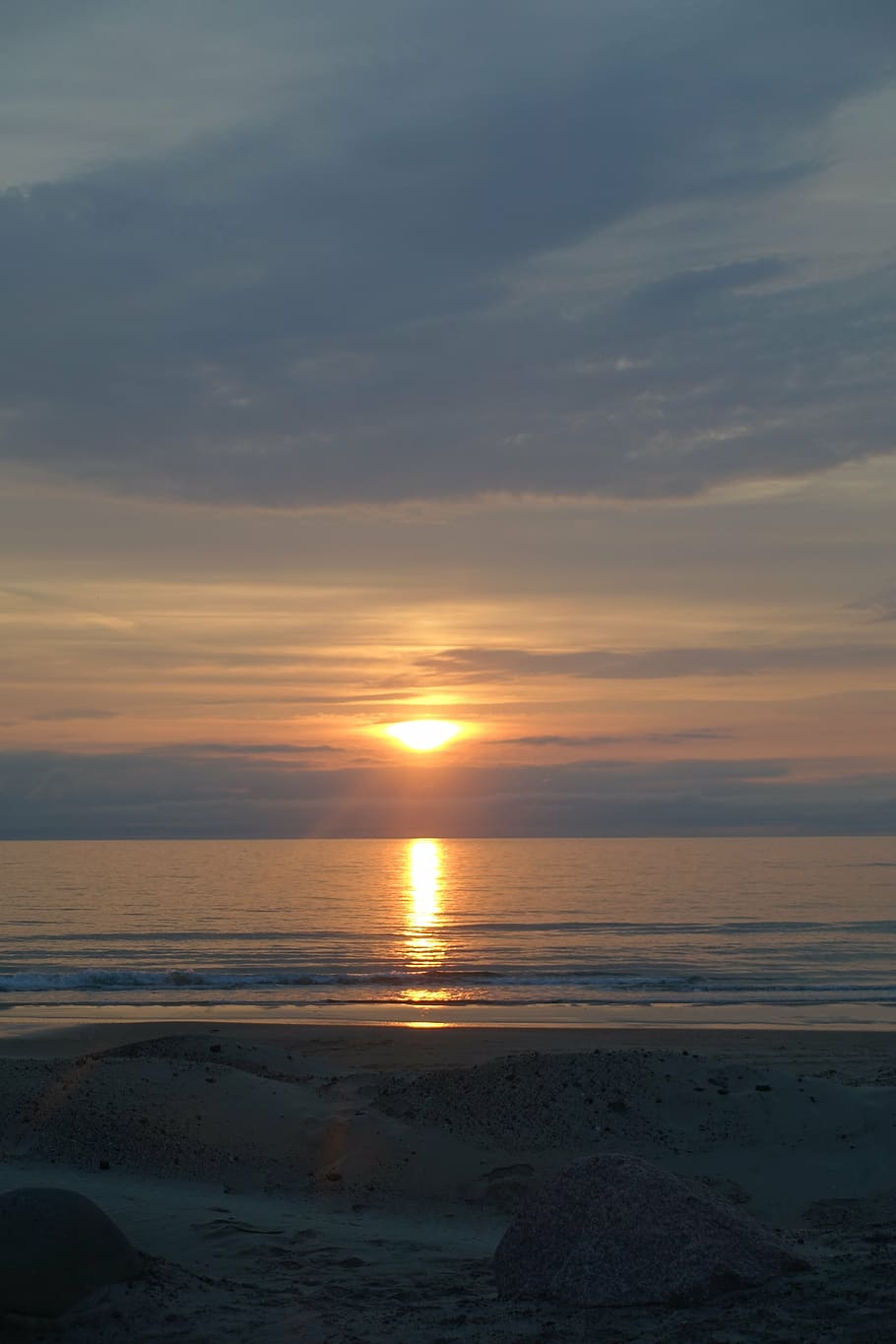 beach, evening, sky, sea, mood, holiday, water, sunset, twilight HD wallpaper