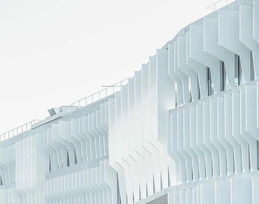 white high-rise building over cloudy sky at daytime, white concrete building HD wallpaper