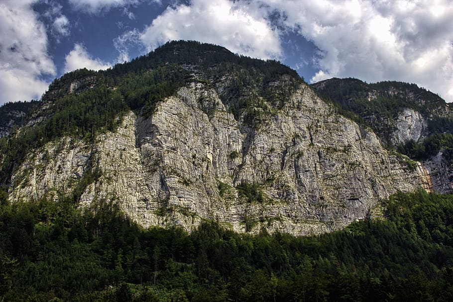 green mountain, trees on mountain at daytime, cloudy, sky, rock HD wallpaper