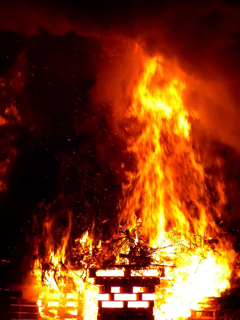 Fire, Burn, Hell, Warm, Heat, Blaze, radio, winter drive, spark fire HD wallpaper