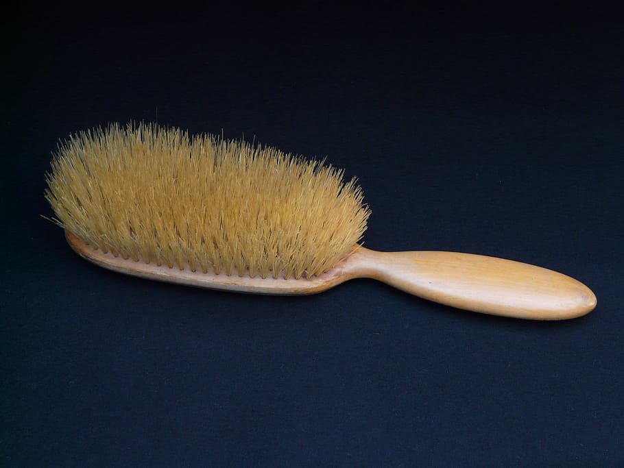 Clothes Brush, Dresses, Clean, studio shot, colored background HD wallpaper