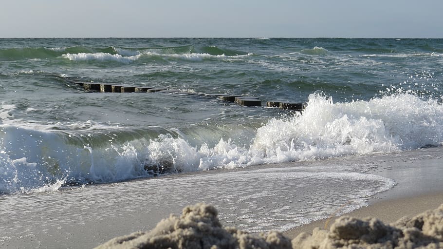wave, water, beach, sea, motion, horizon over water, land, beauty in nature HD wallpaper