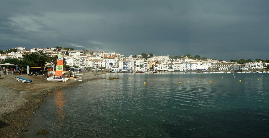 Discovering Costa Brava: Cadaques - where • is • deea