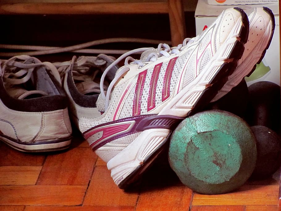 tennis, mess, weight, footwear, sports, shoe, still life, no people, HD wallpaper