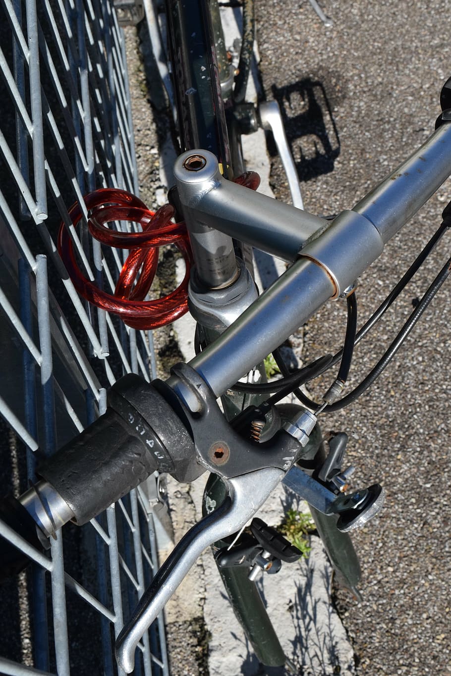 bike, stolen, frame, bicycle frames, no wheels, wheels off HD wallpaper