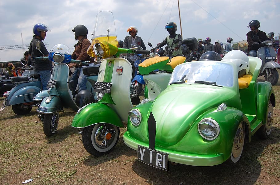 semarang, indonesian, central java, motor, vespa, car, volkswagen HD wallpaper
