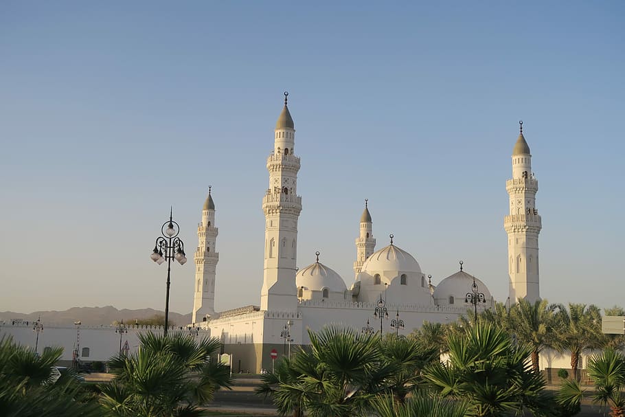mosque near body of water, cuba, masjid, medina, i've to medina