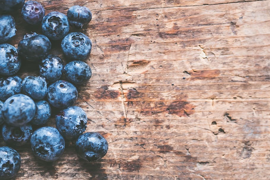food, wood, summer, texture, abstract, background, blueberries HD wallpaper
