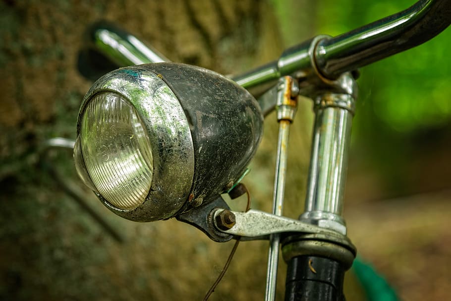 close-up photo of gray headlight, bike, two wheeled vehicle, old, HD wallpaper