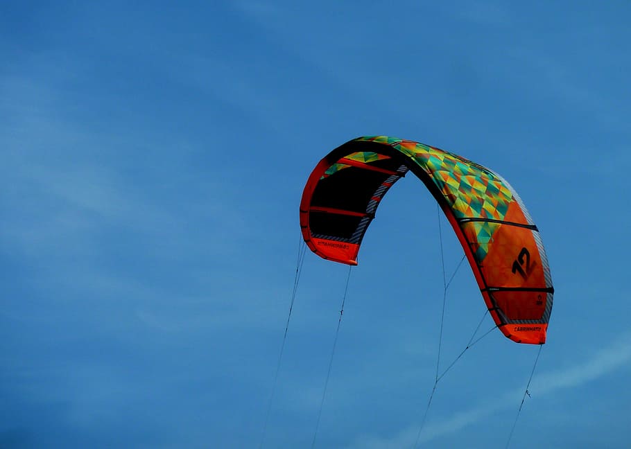 fly, glide, kite, kiting, kite surfing, sea, beach, the beach in kiten HD wallpaper