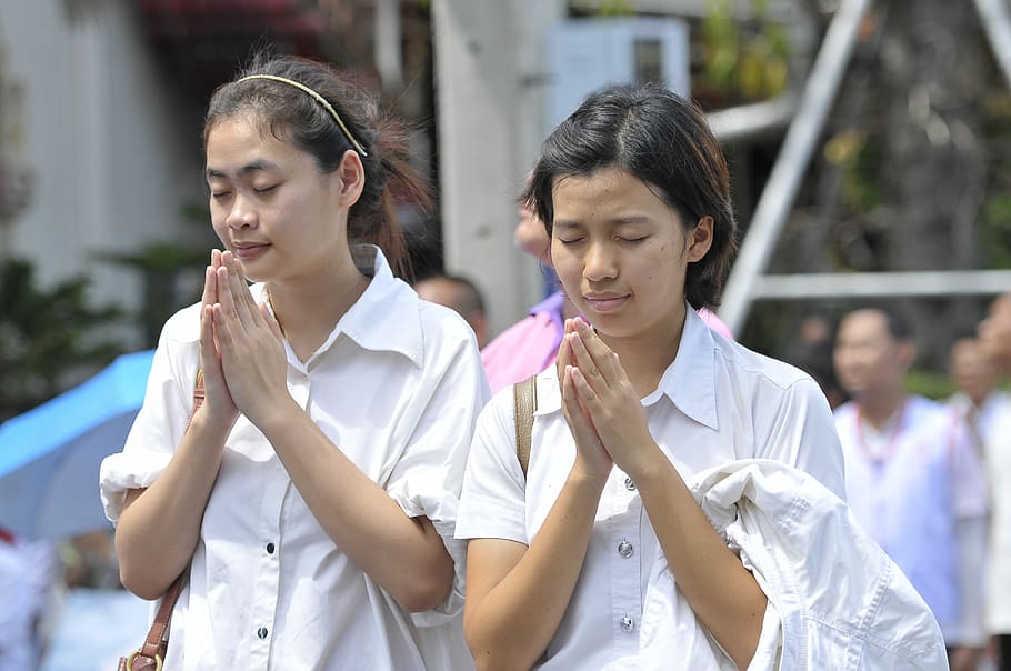 Praying, Buddhists, Thai, Temple, buddhism, thailand, asia HD wallpaper