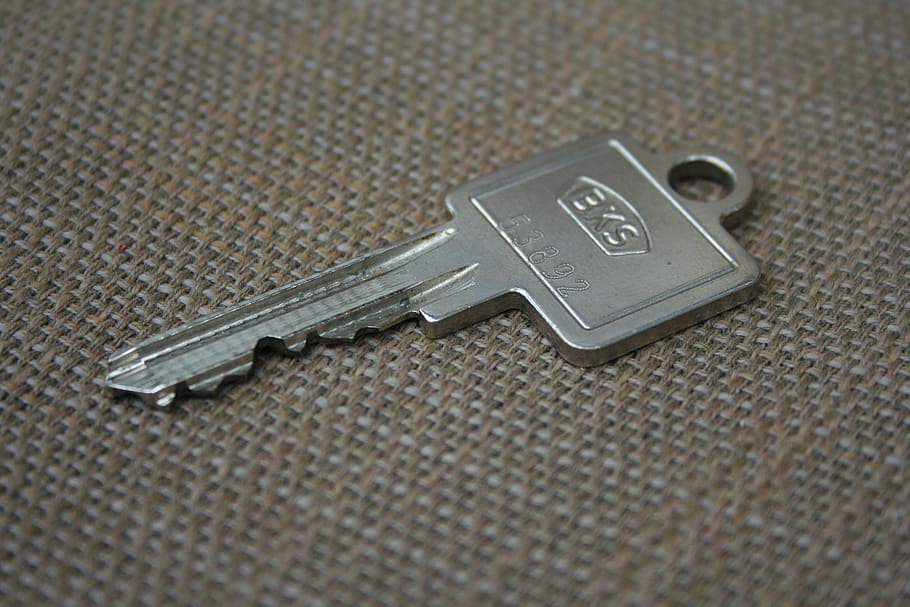 key, door, technology, indoors, close-up, connection, usb cable HD wallpaper