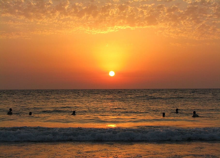 Sunset, Sea, Beach, People, Swim, Ocean, sky, clouds, glow HD wallpaper