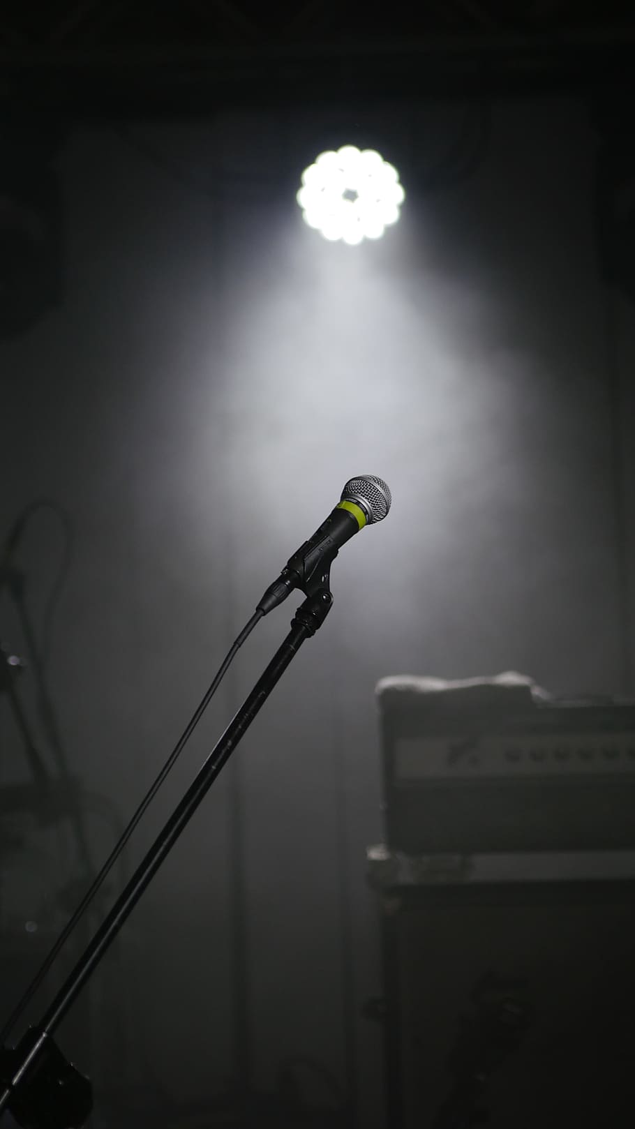 concert, microphone, event, light, replacement lamp, amplifier HD wallpaper