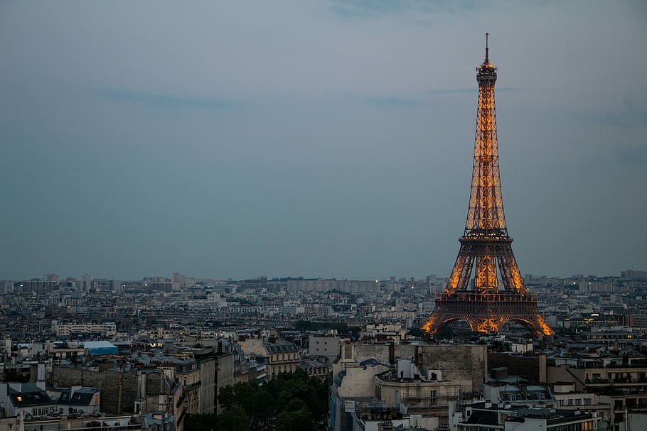 Eiffel Tower, Paris during daytime, bird's-eye view photography of Eiffel Tower HD wallpaper