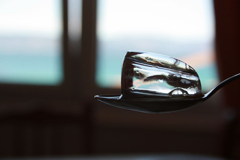 spoon, ice, backlight, close-up, focus on foreground, indoors HD wallpaper