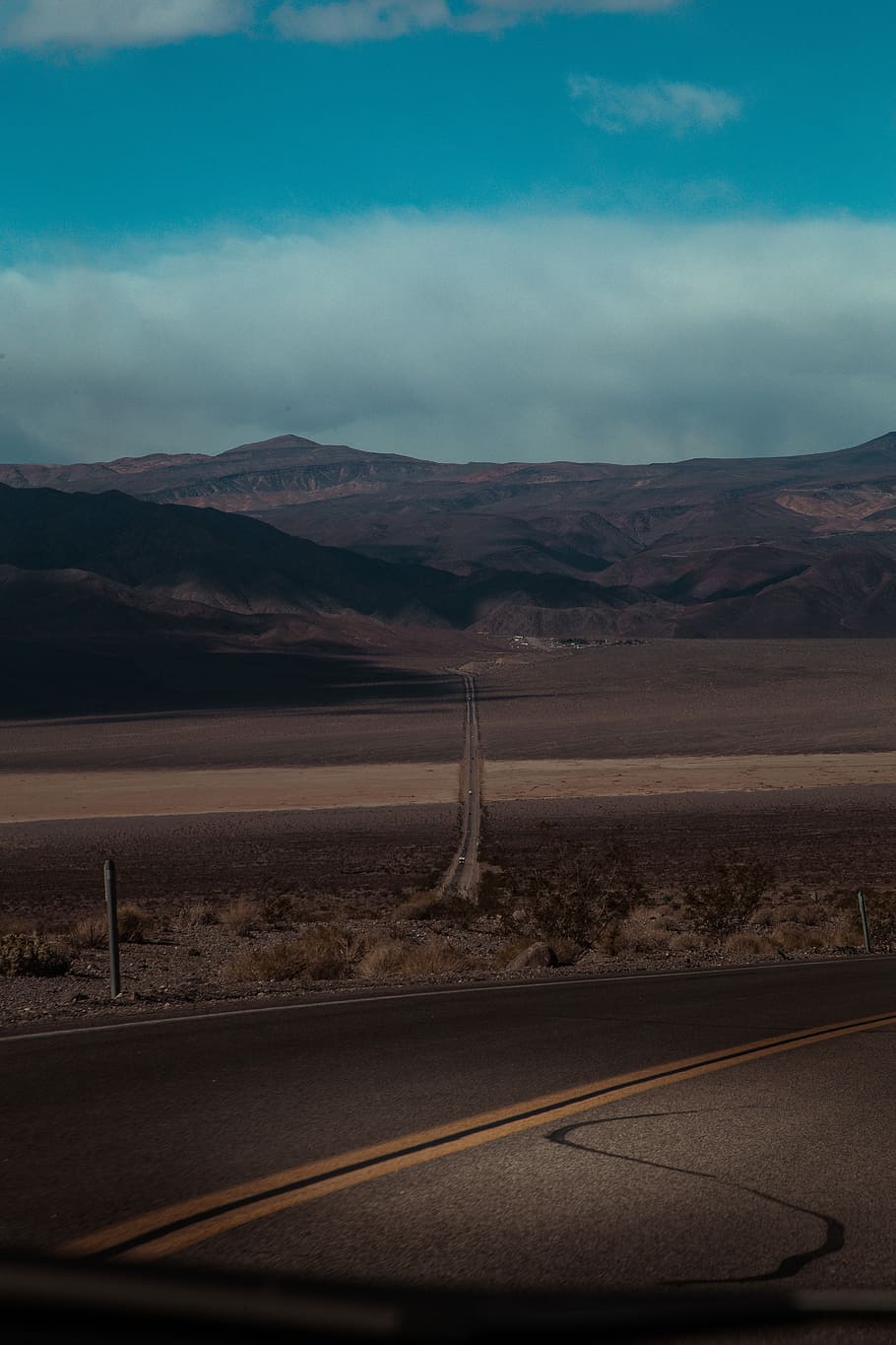 concrete road near hills, Death Valley, California, path, mountains HD wallpaper