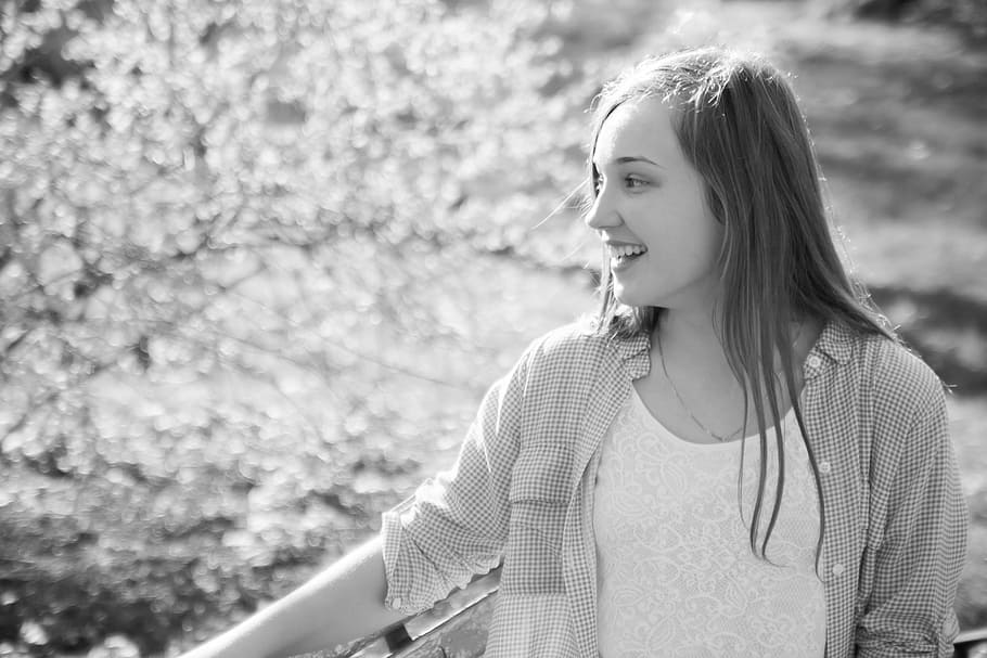 Girl, Portrait, Smile, about, joy, beauty, innocence, black and white HD wallpaper