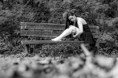 grayscale photography of woman sitting on wooden bench, test external HD wallpaper