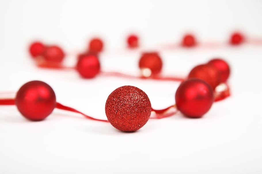 closeup photo of red beaded accessory, ball, bauble, bright HD wallpaper