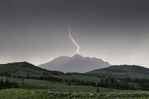 lightning streak on mountain, thunderstorm, weather, clouds HD wallpaper