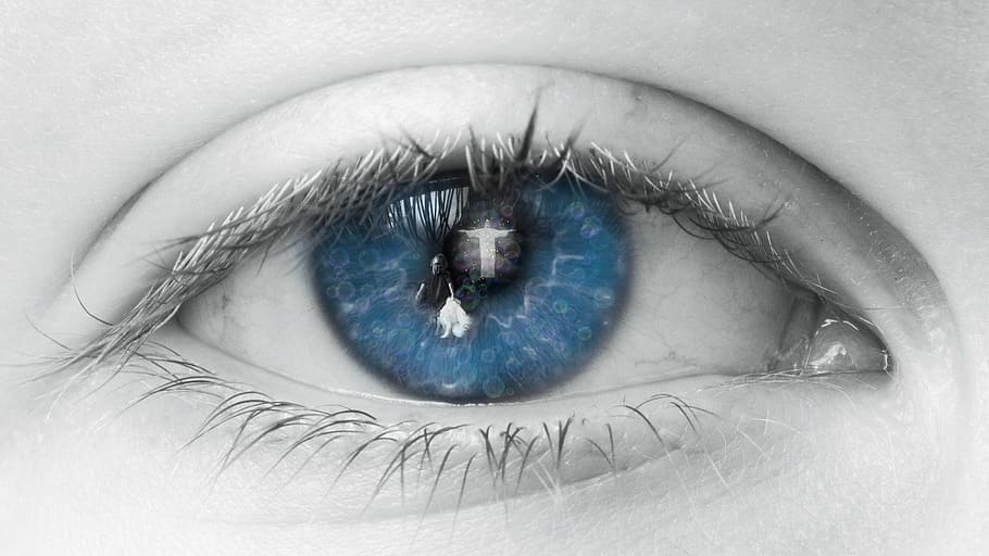 closeup photography of human blue eye, view, eyelashes, lid, mirror