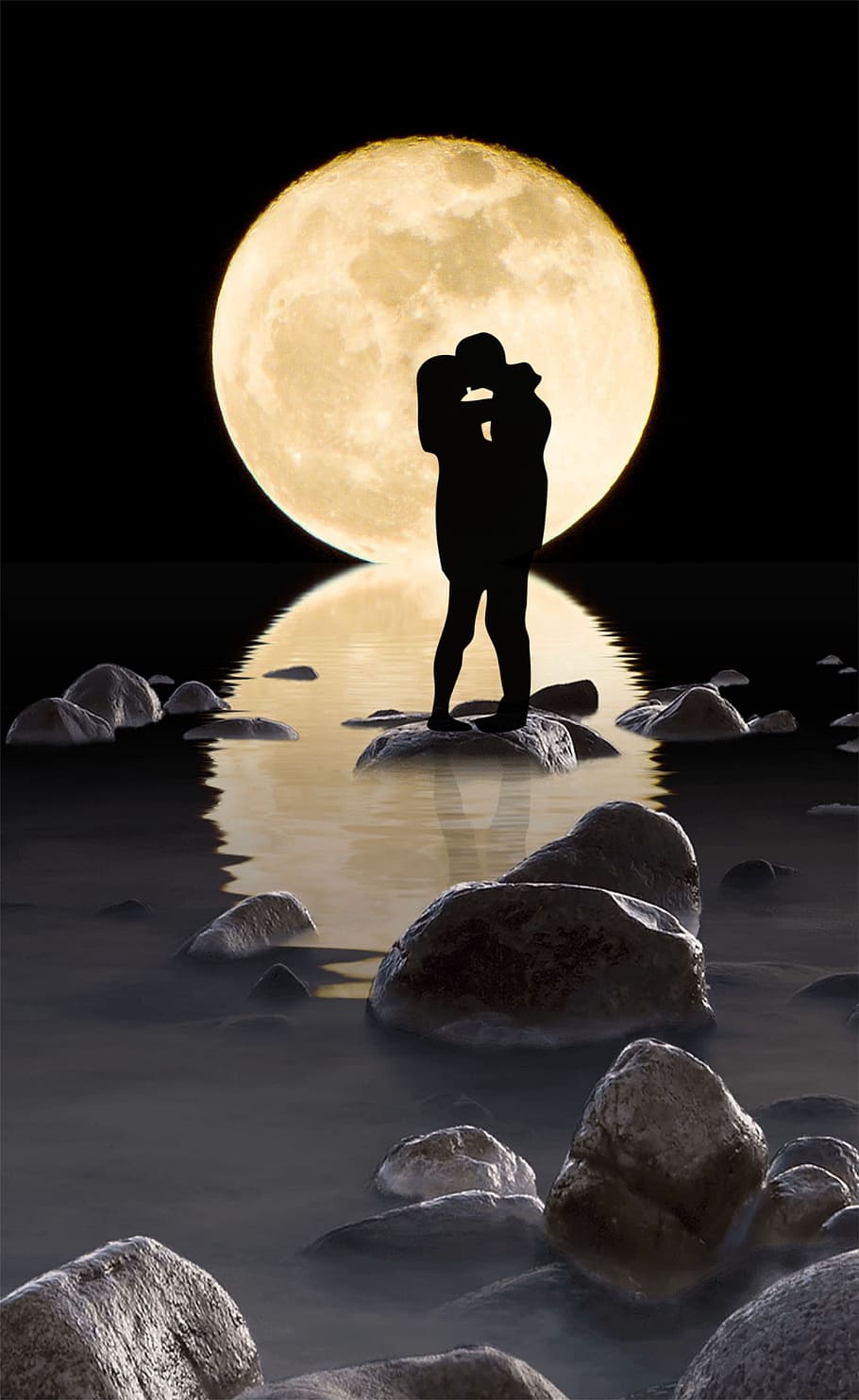 https://c1.wallpaperflare.com/preview/847/573/181/couple-kiss-moon-reflection.jpg