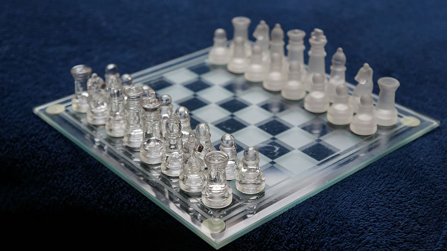 chess game, game board, chess pieces, installation, strategy game, HD wallpaper