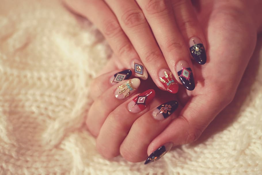 human's hand with nail polish, manicure, human Hand, fingernail, HD wallpaper