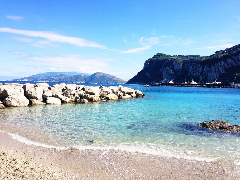 body of water near of rock formation, Positano, Capri, Italy, HD wallpaper