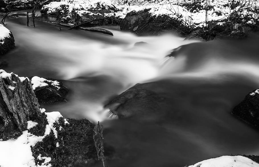 water, brook, forest, slow shutter speed, black and white, sweden, HD wallpaper
