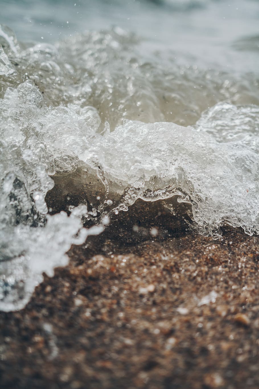 selective focus photography of water, close-up photography wave of water HD wallpaper