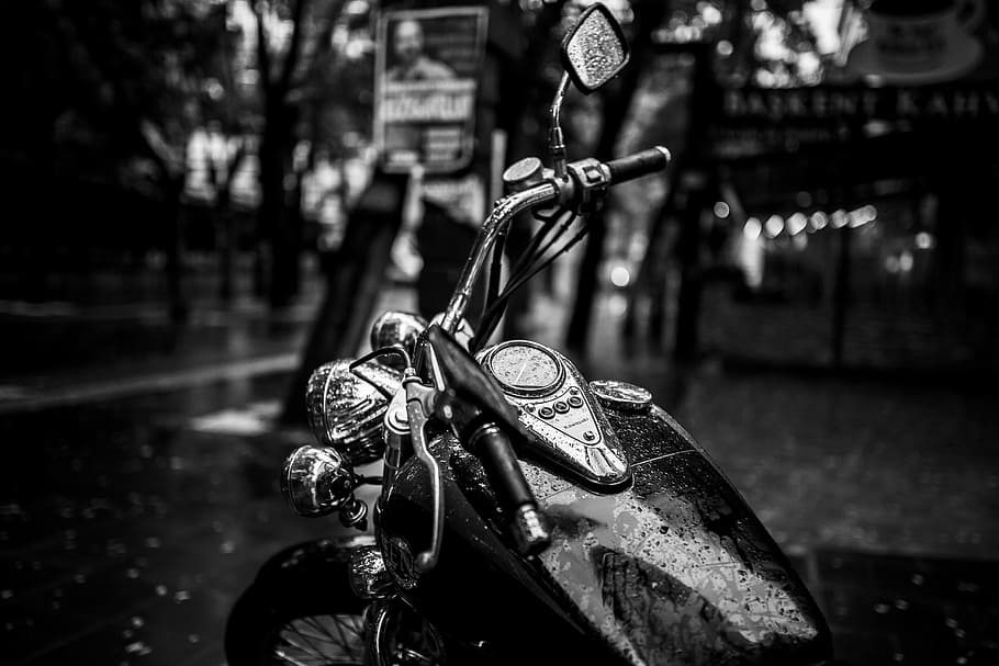 engine, macro, black and white, drop, rain, model, photography HD wallpaper