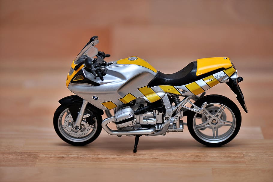 silver and yellow standard motorcycle decoration, model, bmw HD wallpaper