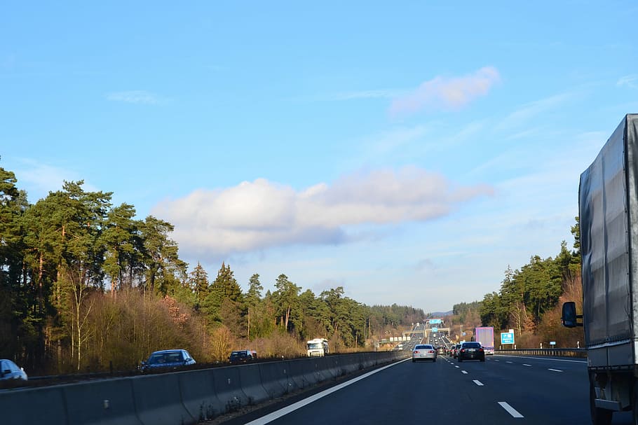 Highway, Overtaking, Fast Lane, Road, autos, speed, traffic HD wallpaper