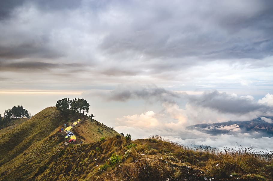 tent on top of mountain, mountain under the cloudy sky, landscape photography HD wallpaper