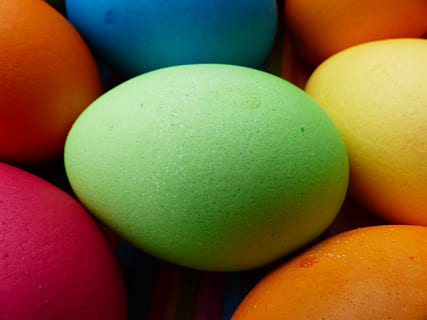 closeup photo of assorted-color egg decor, colorful, easter eggs HD wallpaper
