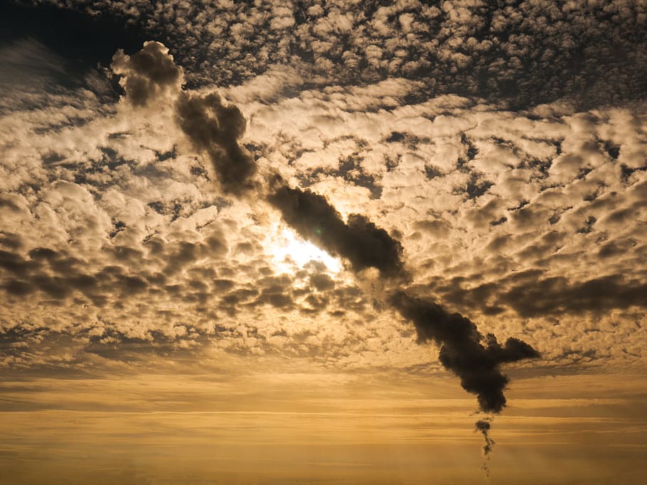 clouds during golden hour, smoke plume, sky, back light, sun, HD wallpaper