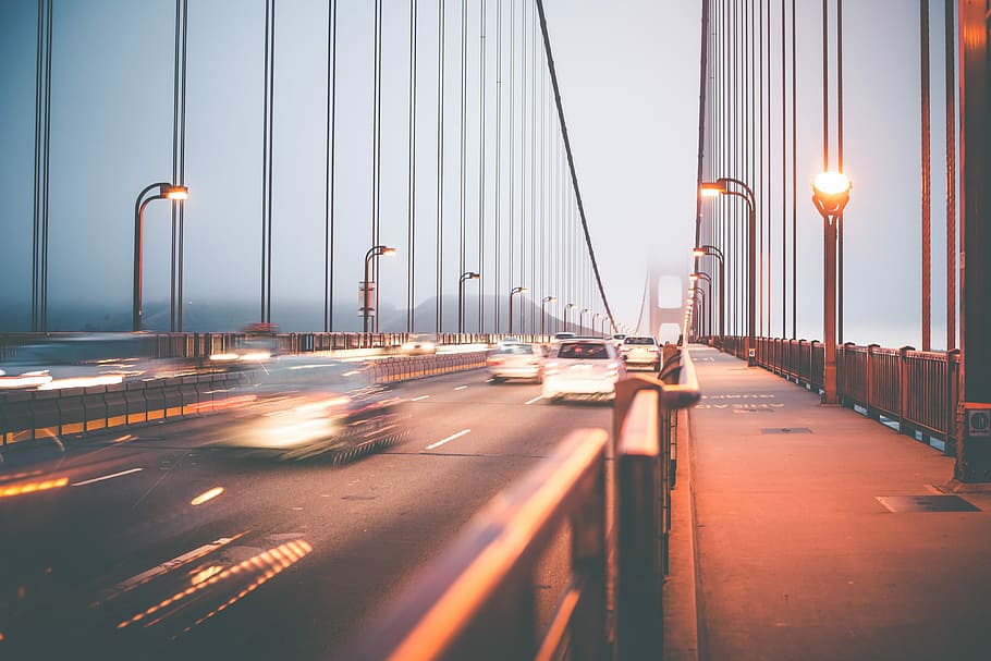 Evening Traffic on the Golden Gate Bridge, architecture, cars, HD wallpaper