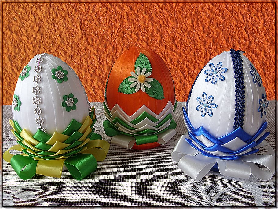 eggs, easter symbol, decorated eggs, eggs dressed, needlework HD wallpaper