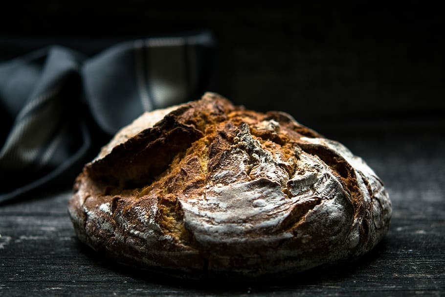close up photo of brown cookie, shallow focus photography of brown stone HD wallpaper