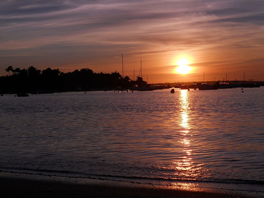 beach, sunset, sand, ocean, boat, horizon, water, sky, reflection HD wallpaper